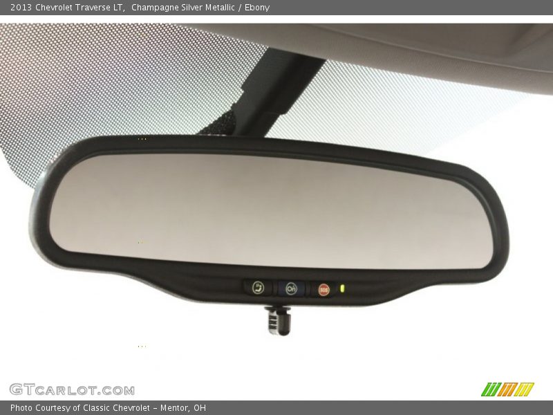 Champagne Silver Metallic / Ebony 2013 Chevrolet Traverse LT