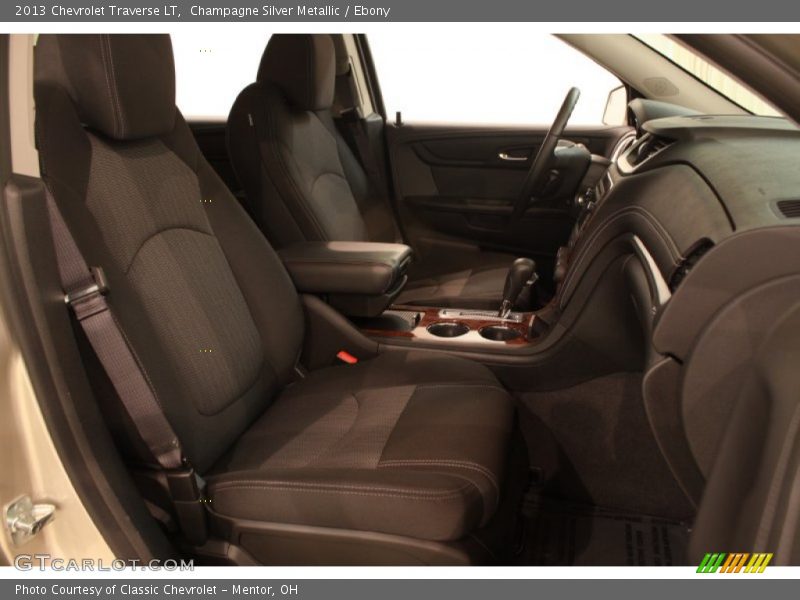 Champagne Silver Metallic / Ebony 2013 Chevrolet Traverse LT