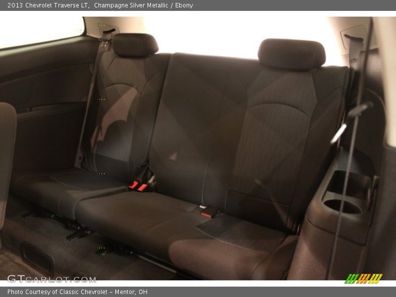 Champagne Silver Metallic / Ebony 2013 Chevrolet Traverse LT
