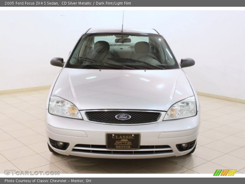 CD Silver Metallic / Dark Flint/Light Flint 2005 Ford Focus ZX4 S Sedan