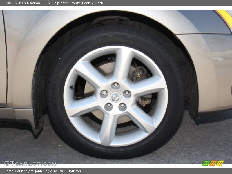 Spirited Bronze Pearl / Black 2005 Nissan Maxima 3.5 SE