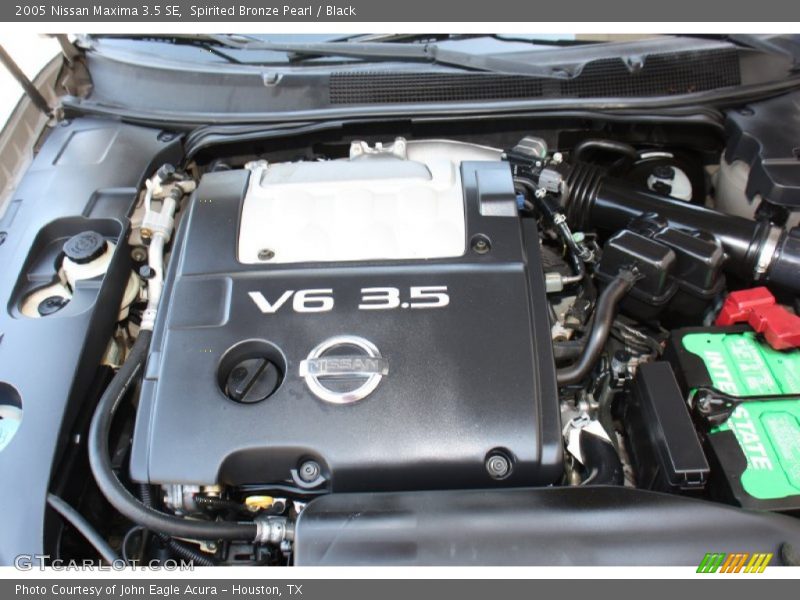 Spirited Bronze Pearl / Black 2005 Nissan Maxima 3.5 SE