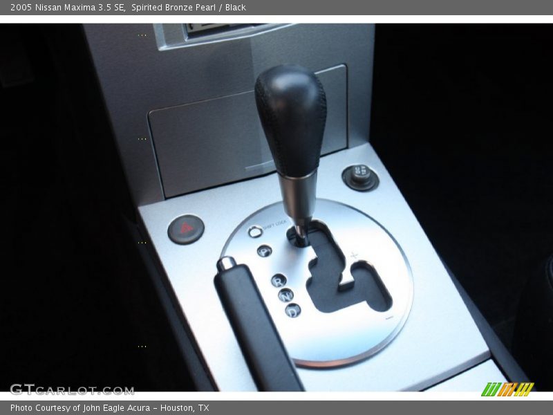 Spirited Bronze Pearl / Black 2005 Nissan Maxima 3.5 SE
