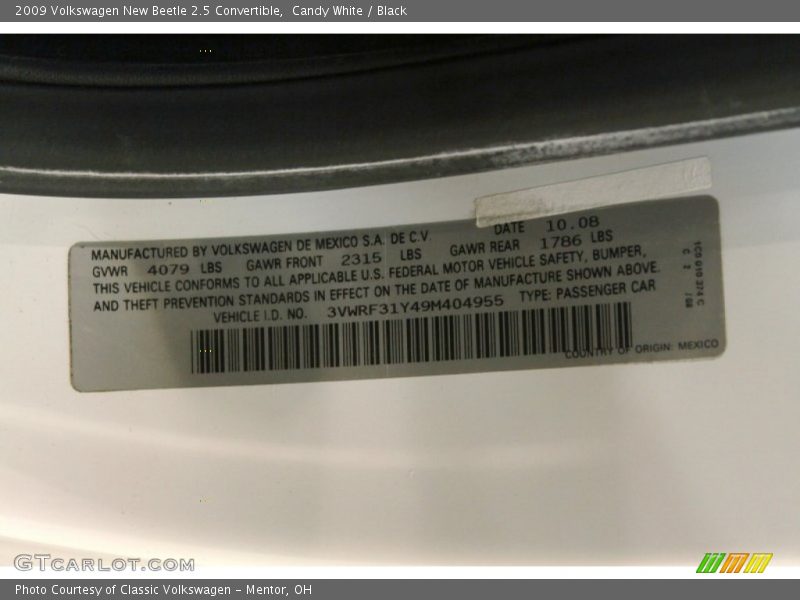 Candy White / Black 2009 Volkswagen New Beetle 2.5 Convertible