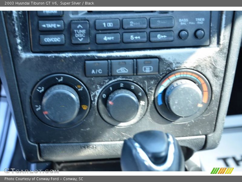Super Silver / Black 2003 Hyundai Tiburon GT V6
