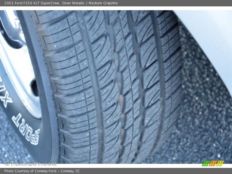 Silver Metallic / Medium Graphite 2001 Ford F150 XLT SuperCrew