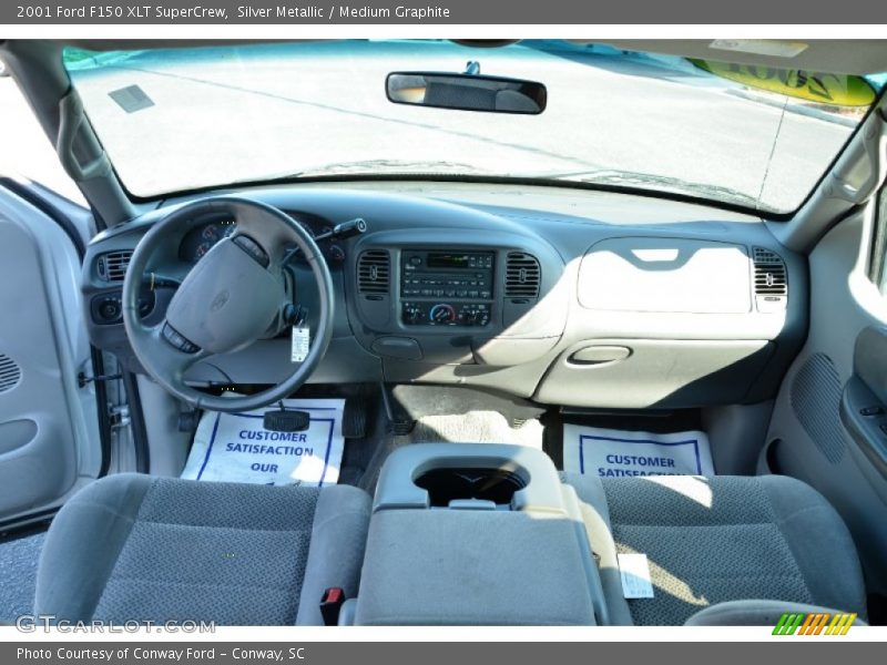 Silver Metallic / Medium Graphite 2001 Ford F150 XLT SuperCrew