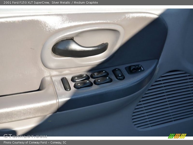 Silver Metallic / Medium Graphite 2001 Ford F150 XLT SuperCrew