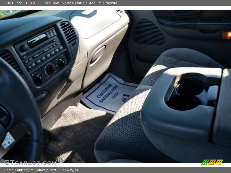 Silver Metallic / Medium Graphite 2001 Ford F150 XLT SuperCrew