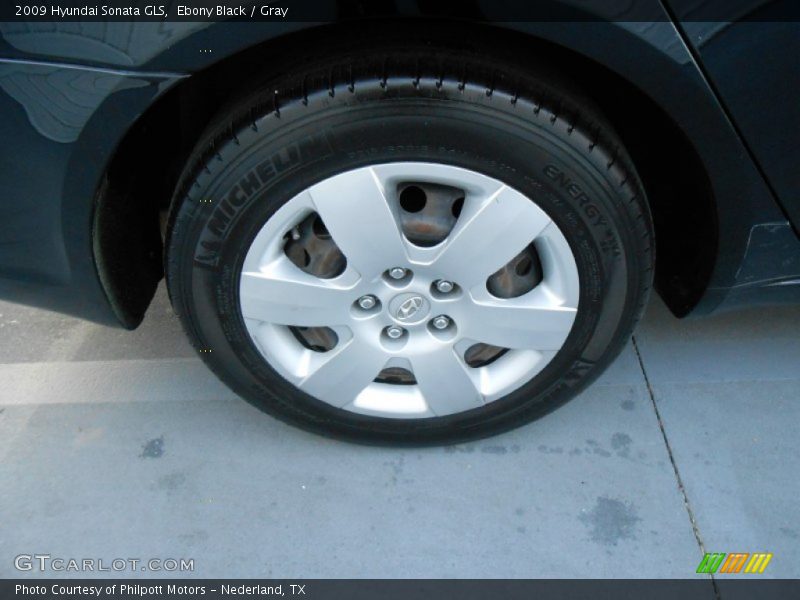 Ebony Black / Gray 2009 Hyundai Sonata GLS