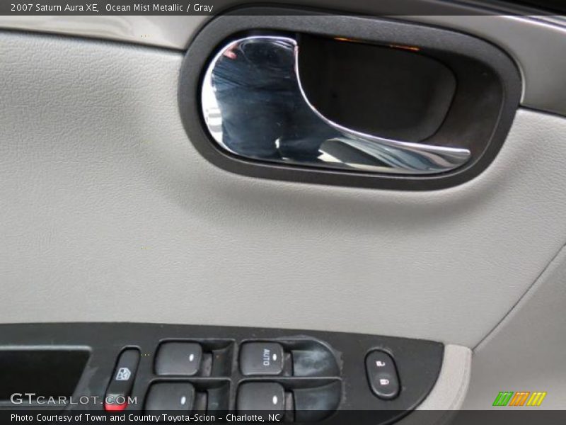 Ocean Mist Metallic / Gray 2007 Saturn Aura XE
