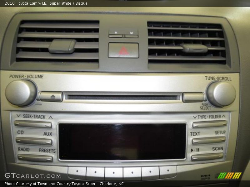 Super White / Bisque 2010 Toyota Camry LE
