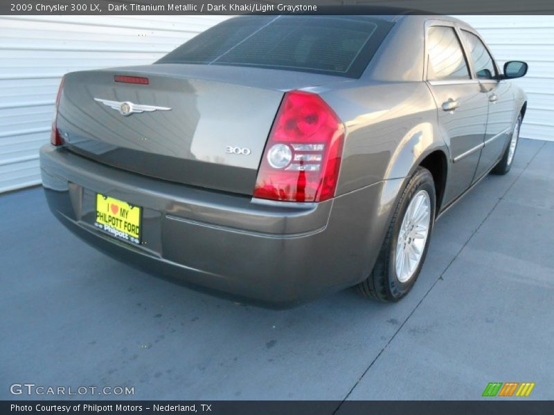 Dark Titanium Metallic / Dark Khaki/Light Graystone 2009 Chrysler 300 LX