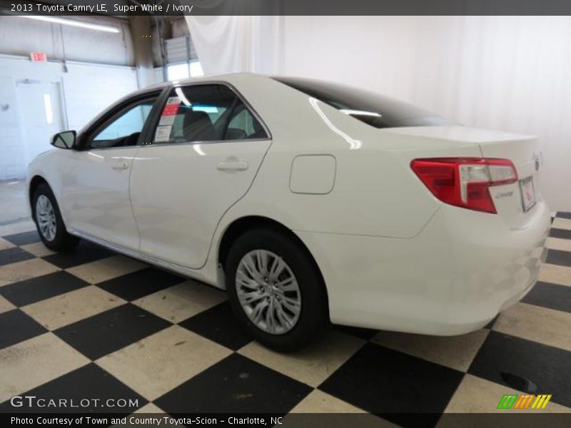Super White / Ivory 2013 Toyota Camry LE