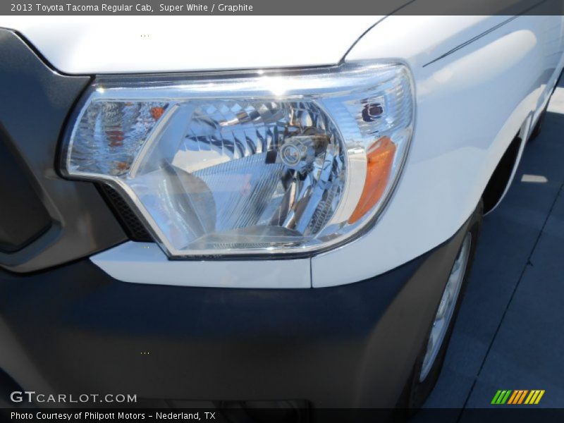 Super White / Graphite 2013 Toyota Tacoma Regular Cab