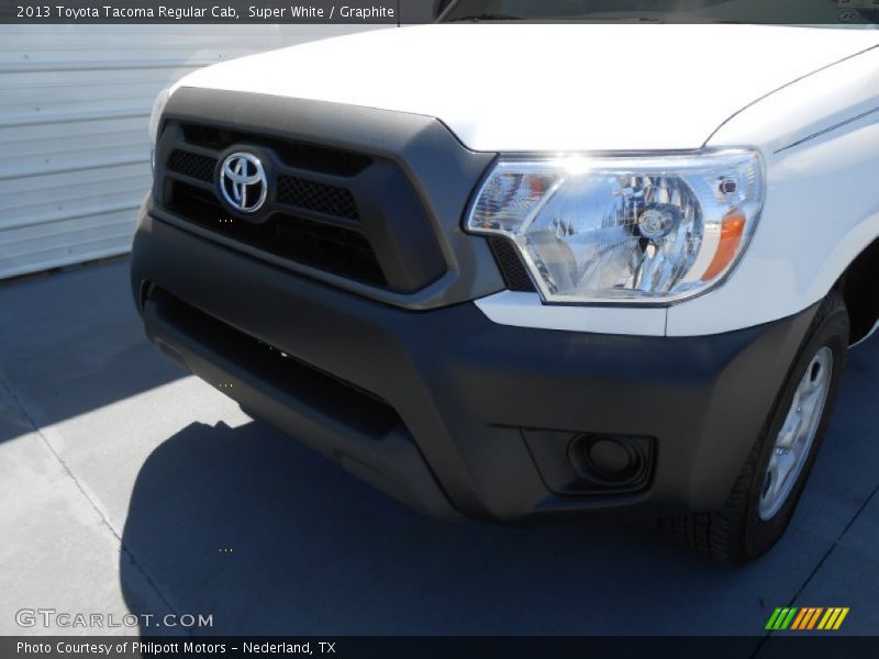 Super White / Graphite 2013 Toyota Tacoma Regular Cab