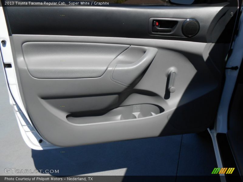 Super White / Graphite 2013 Toyota Tacoma Regular Cab
