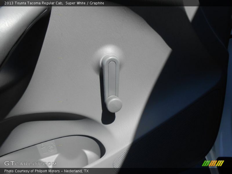 Super White / Graphite 2013 Toyota Tacoma Regular Cab