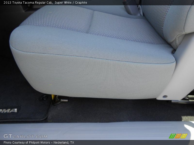 Super White / Graphite 2013 Toyota Tacoma Regular Cab
