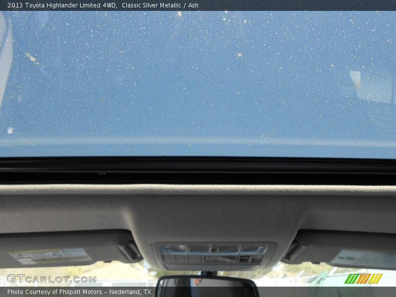 Classic Silver Metallic / Ash 2013 Toyota Highlander Limited 4WD