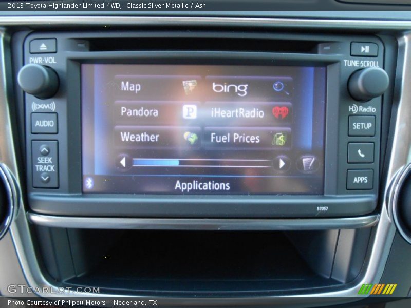 Classic Silver Metallic / Ash 2013 Toyota Highlander Limited 4WD