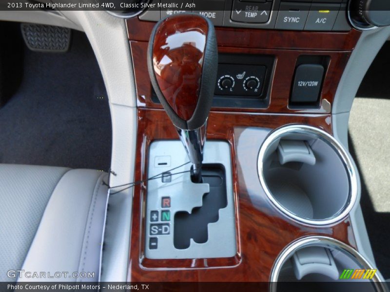 Classic Silver Metallic / Ash 2013 Toyota Highlander Limited 4WD