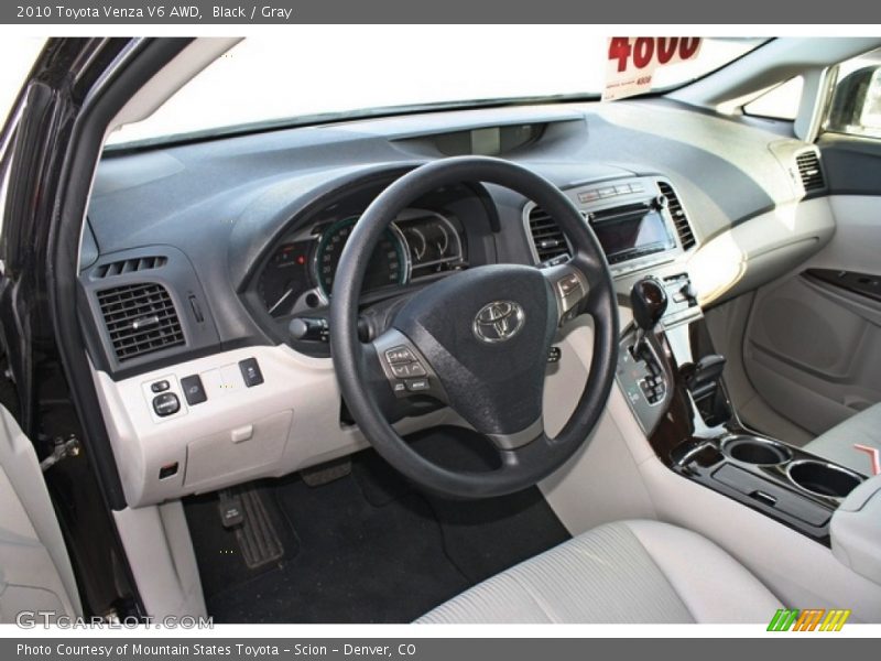 Gray Interior - 2010 Venza V6 AWD 