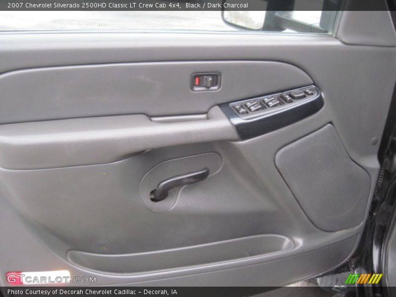 Door Panel of 2007 Silverado 2500HD Classic LT Crew Cab 4x4