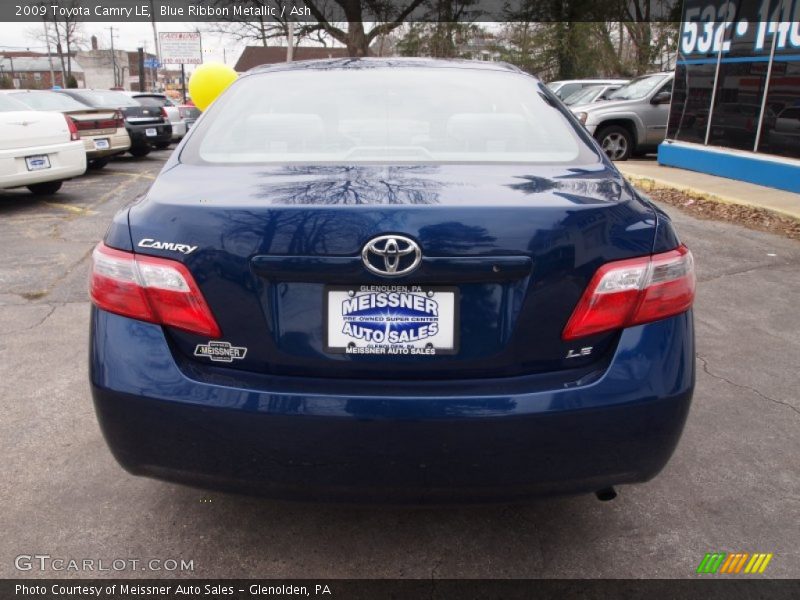 Blue Ribbon Metallic / Ash 2009 Toyota Camry LE