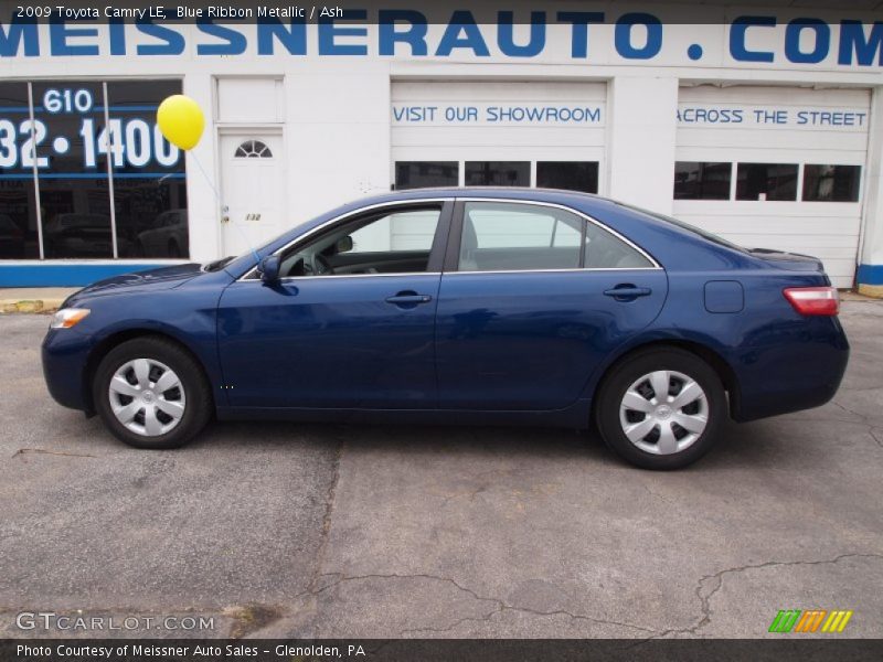 Blue Ribbon Metallic / Ash 2009 Toyota Camry LE