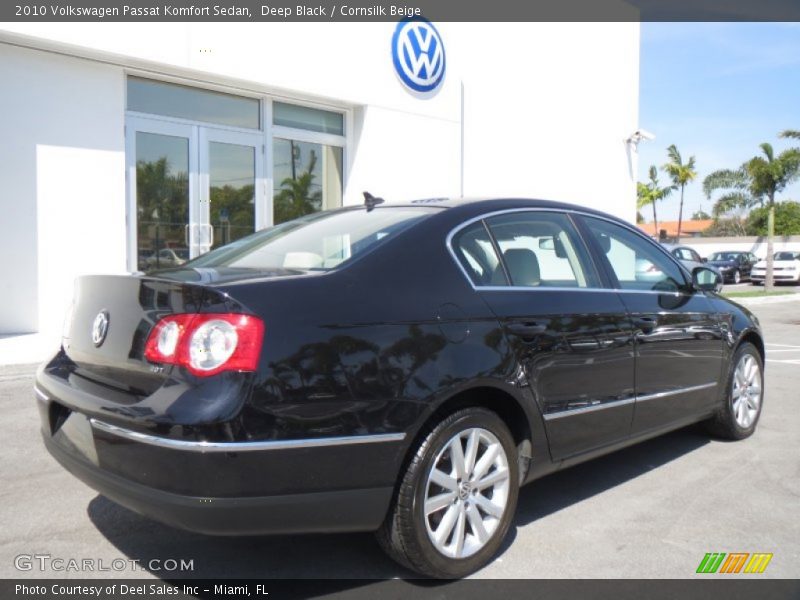 Deep Black / Cornsilk Beige 2010 Volkswagen Passat Komfort Sedan
