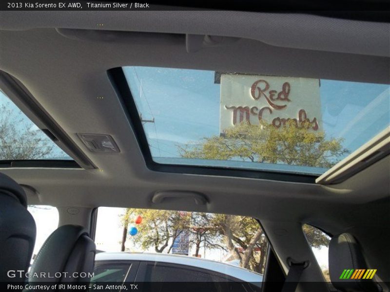 Titanium Silver / Black 2013 Kia Sorento EX AWD