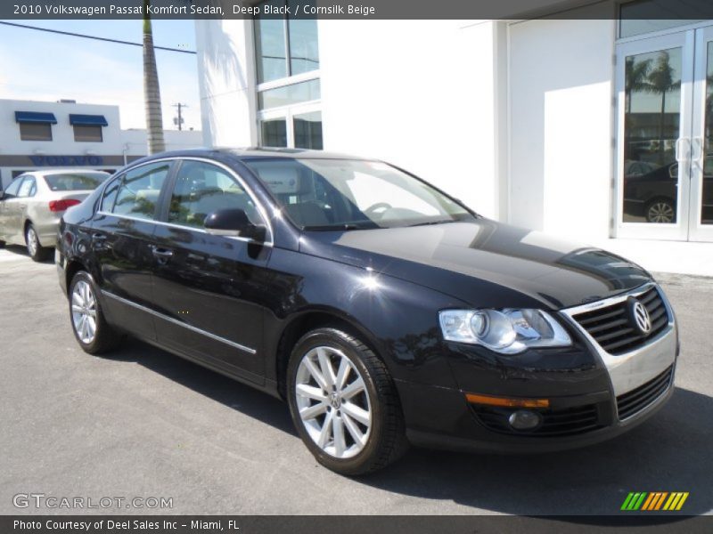 Deep Black / Cornsilk Beige 2010 Volkswagen Passat Komfort Sedan