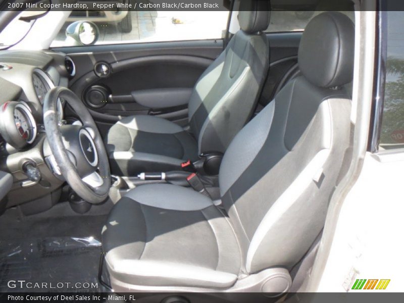 Pepper White / Carbon Black/Carbon Black 2007 Mini Cooper Hardtop