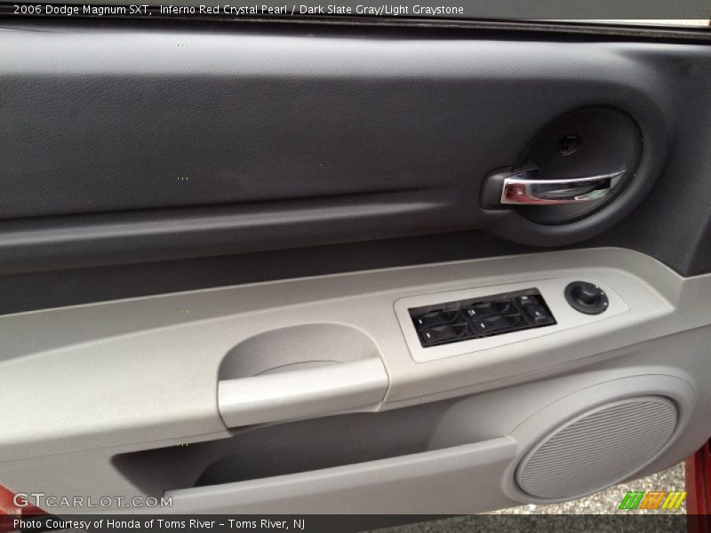 Inferno Red Crystal Pearl / Dark Slate Gray/Light Graystone 2006 Dodge Magnum SXT
