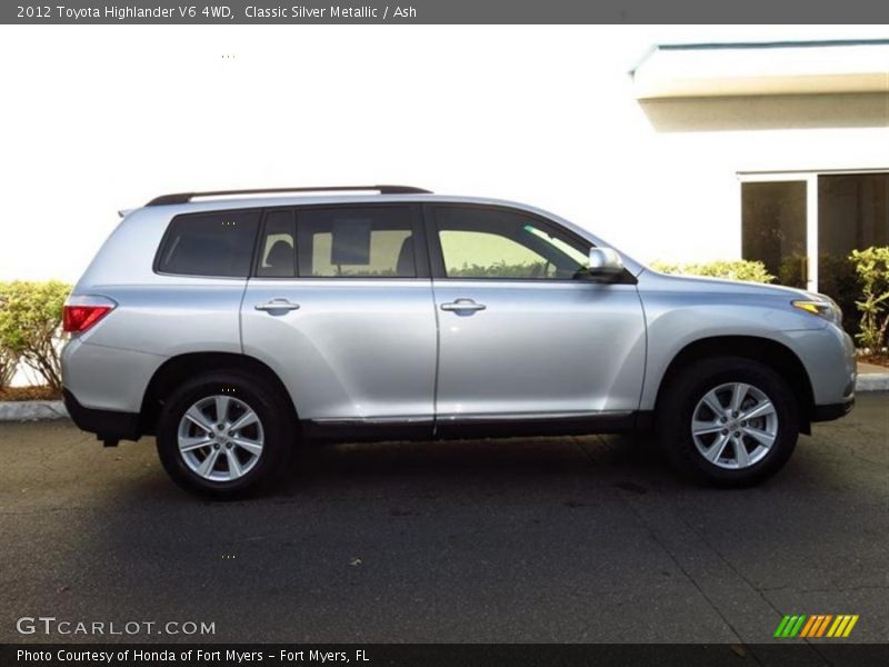 Classic Silver Metallic / Ash 2012 Toyota Highlander V6 4WD