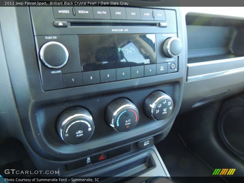 Brilliant Black Crystal Pearl / Dark Slate Gray 2011 Jeep Patriot Sport