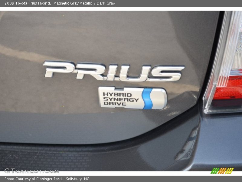 Magnetic Gray Metallic / Dark Gray 2009 Toyota Prius Hybrid
