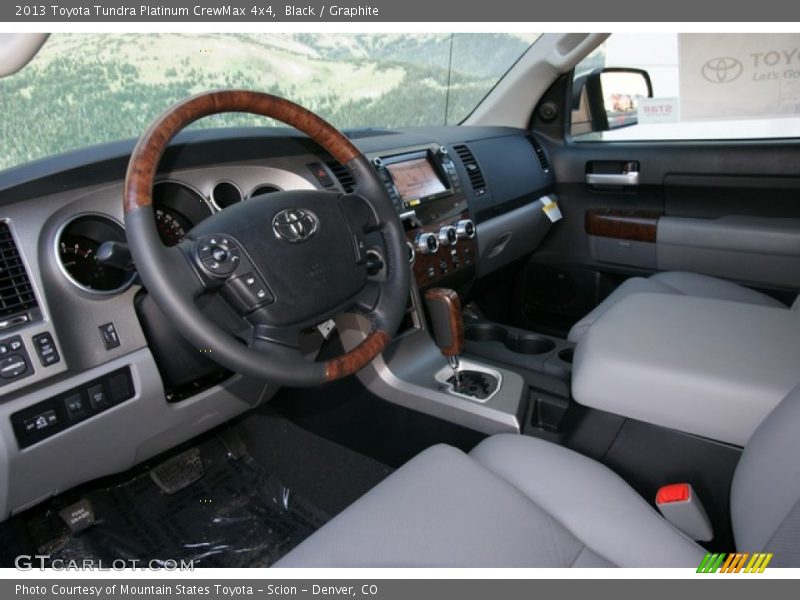 Black / Graphite 2013 Toyota Tundra Platinum CrewMax 4x4