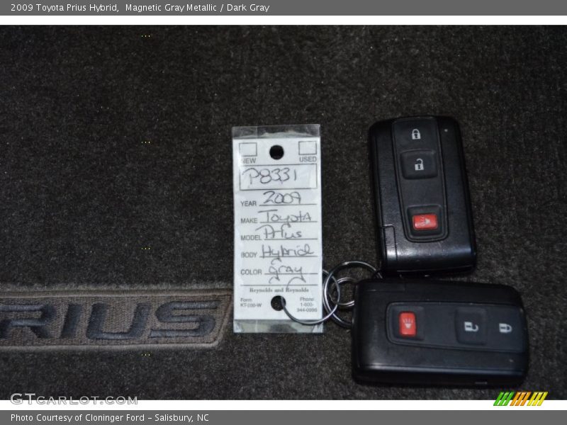 Magnetic Gray Metallic / Dark Gray 2009 Toyota Prius Hybrid