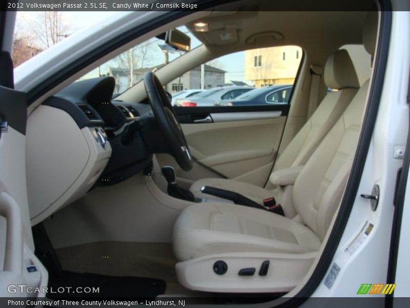 Candy White / Cornsilk Beige 2012 Volkswagen Passat 2.5L SE