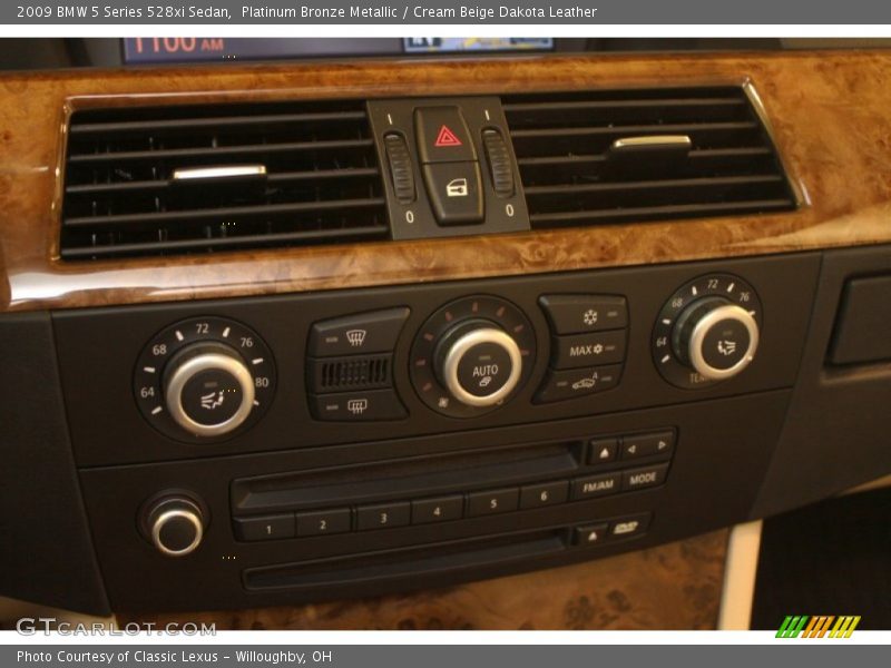 Platinum Bronze Metallic / Cream Beige Dakota Leather 2009 BMW 5 Series 528xi Sedan