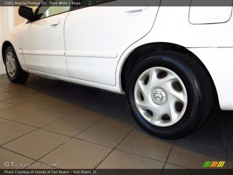 Pure White / Beige 2001 Mazda Protege DX