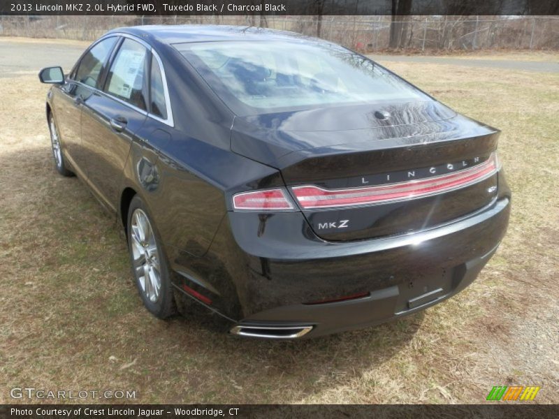 Tuxedo Black / Charcoal Black 2013 Lincoln MKZ 2.0L Hybrid FWD