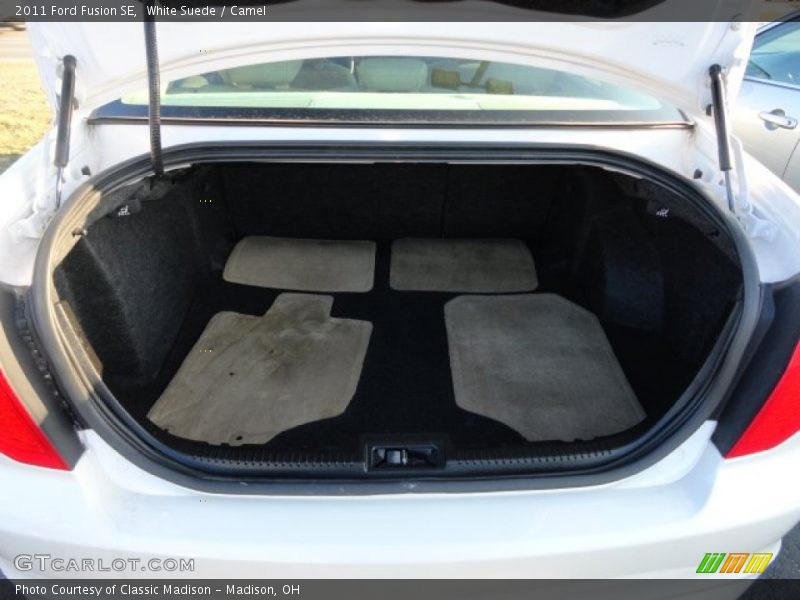 White Suede / Camel 2011 Ford Fusion SE