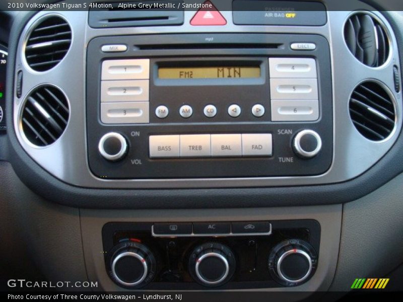 Alpine Grey Metallic / Sandstone 2010 Volkswagen Tiguan S 4Motion