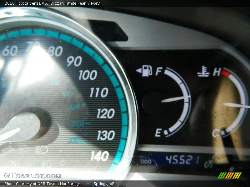 Blizzard White Pearl / Ivory 2010 Toyota Venza V6