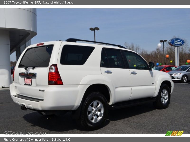 Natural White / Taupe 2007 Toyota 4Runner SR5
