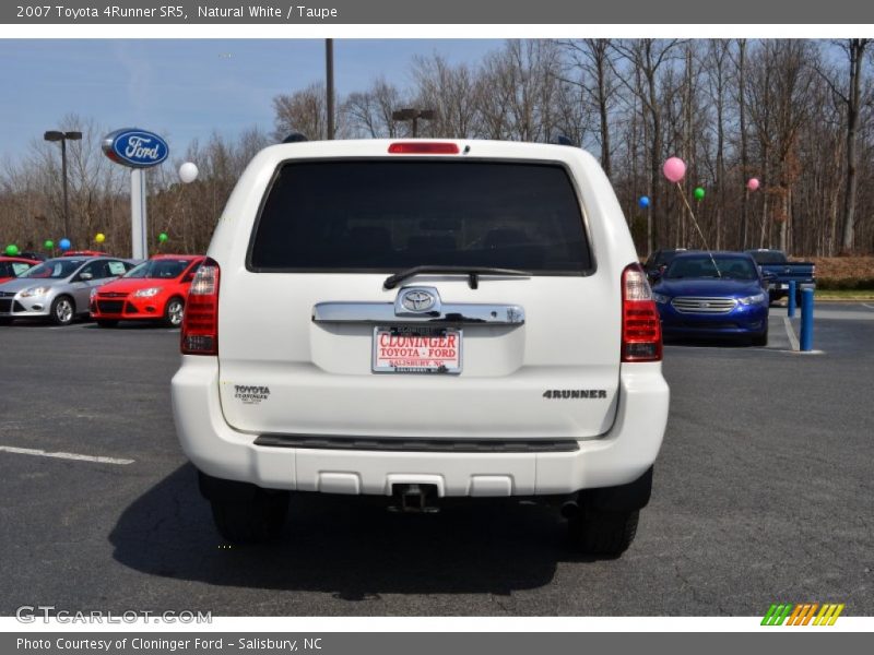 Natural White / Taupe 2007 Toyota 4Runner SR5