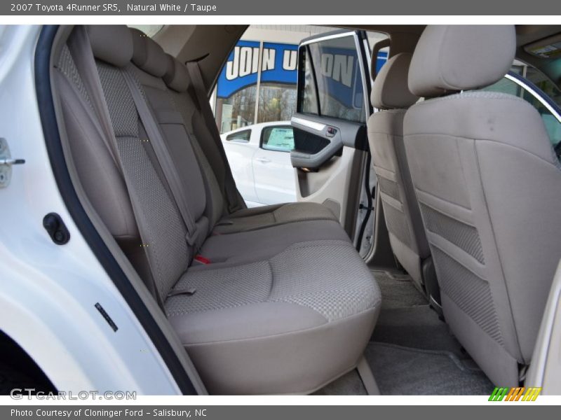 Natural White / Taupe 2007 Toyota 4Runner SR5